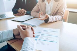 hr-professionals-in-workplace-scaled-1